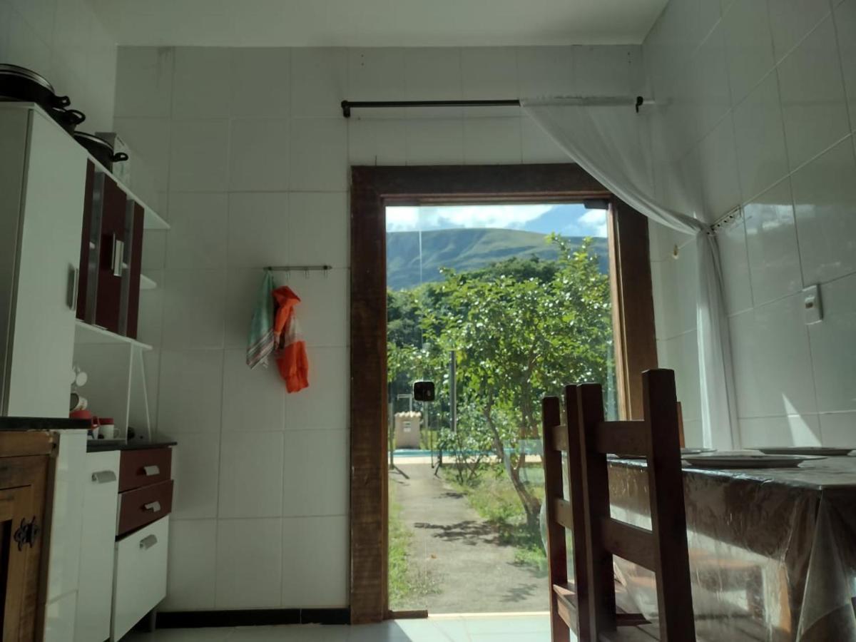 Sitio Da Tia Lucia Perto Da Montanha